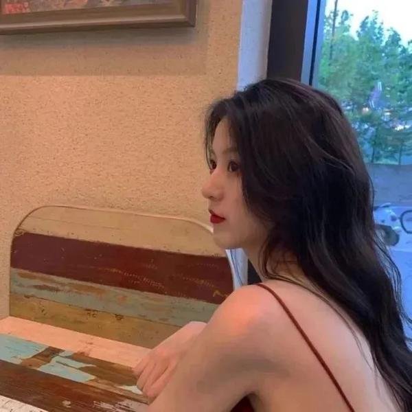 一撩定情，闪婚老公是总裁